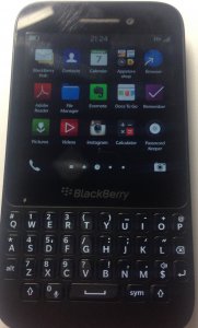 BlackBerry Q5-9-1.jpg